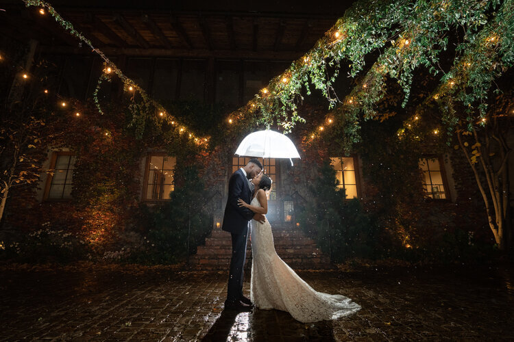 outdoor stunning wedding photography by mike moon litwed